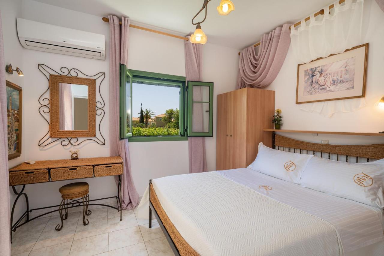 Monambeles Villas Svoronata Extérieur photo