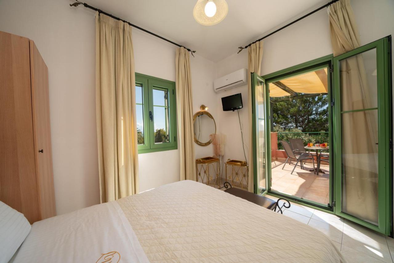 Monambeles Villas Svoronata Extérieur photo