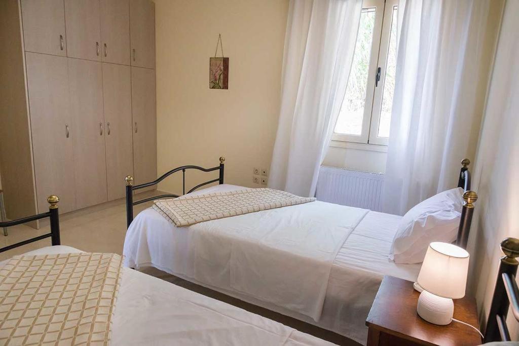 Monambeles Villas Svoronata Extérieur photo