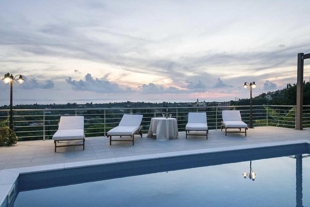 Monambeles Villas Svoronata Extérieur photo