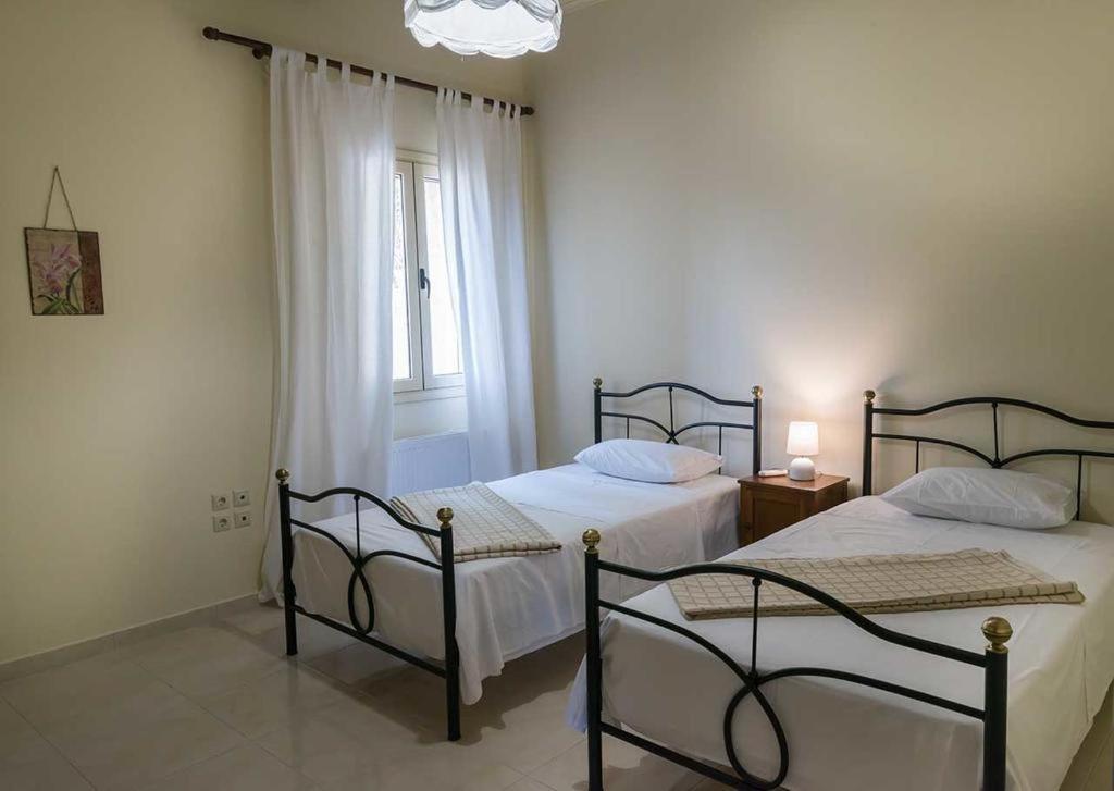 Monambeles Villas Svoronata Extérieur photo